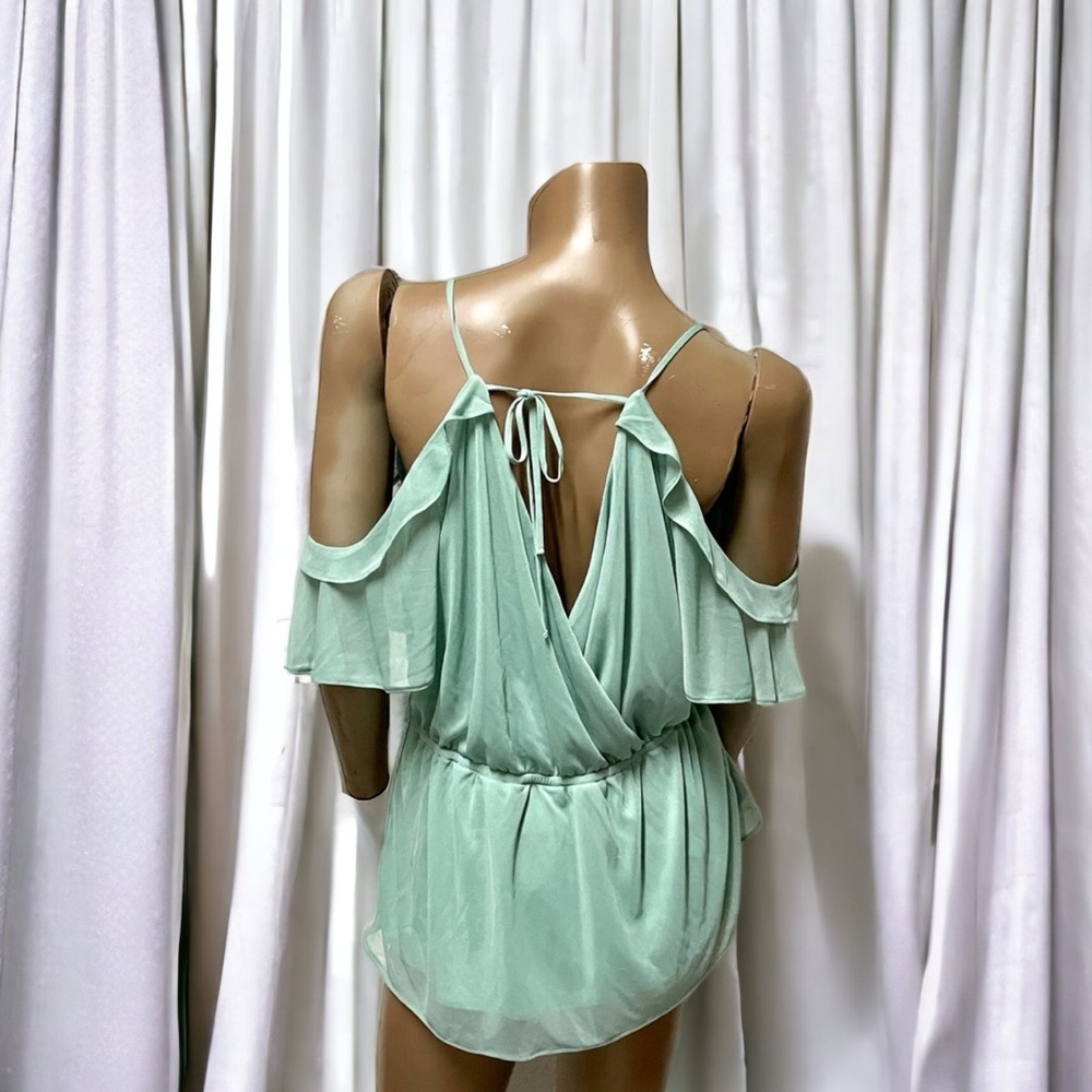 • Express • Ruffle Sleeve Tie Back Cold-Shoulder Top - Picture 8 of 8